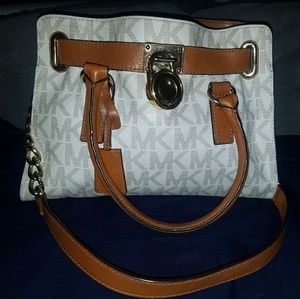 Michael Kors tote